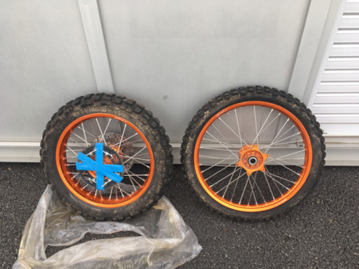 KTM 690 SMCR ENDUROR 前後ホイール　オフロード