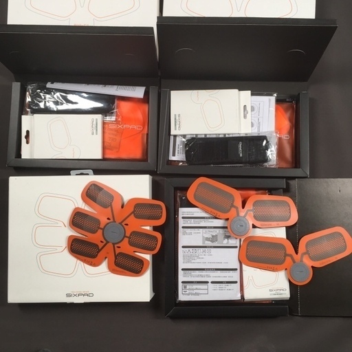 SIXPAD シックスパッド　ボタン型電池 ボディフィット 腹筋 EMS ダイエット 3点セット筋
