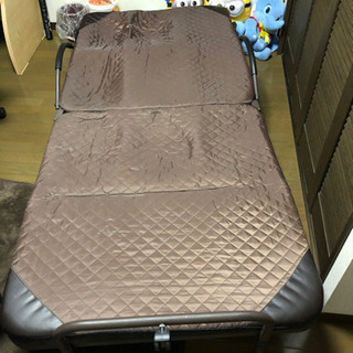 【無料】折り畳みベッドの画像
