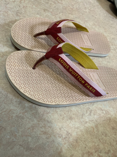 LOUIS VUITTON  サンダル
