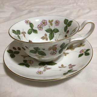 ウェッジウッド　ワイルドストロベリー　ティーセットの画像