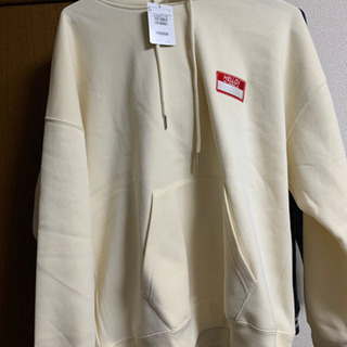新品　ユニセックス　オーバーサイズパーカー　Mサイズの画像