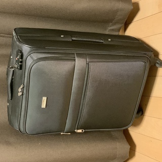 キャリーバッグ