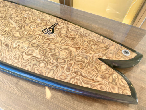 未使用展示品 ジャスティス サーフボード 5’8” 伊藤雅彦シェイプ