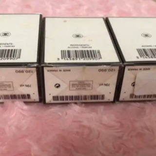 ✩新品未開封✩ CHANEL 香水 19番の画像
