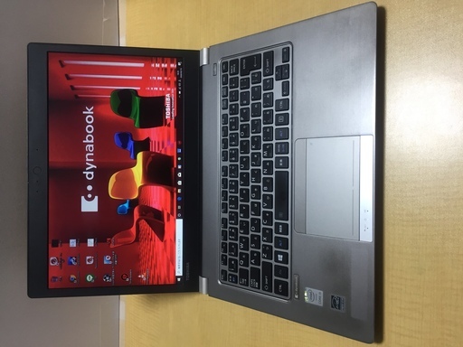 （取引中）Office2019付 東芝 dynabook 　Corei5 CPU 8GBメモリー SSD128GB 13.3インチ 無線 HDMI