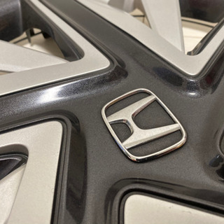 ホンダ　シャトル　ホイールカバー　15インチ4枚セットの画像