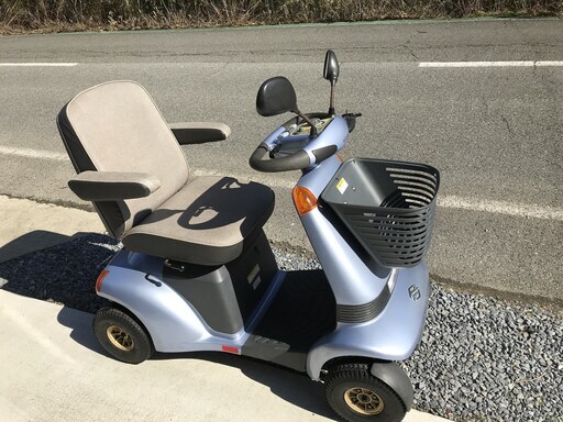 セニアカー　シニアカー　ラクーター　電動４輪　スズキ　ET4A　動作確認しています。