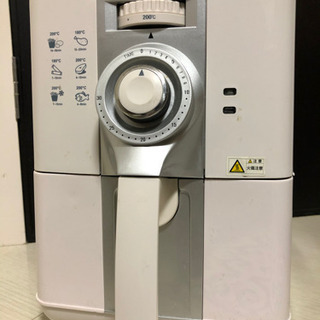 ほぼ新品　ノンフライヤー　説明書付き