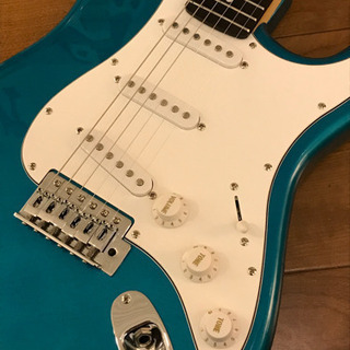 バスカーズのエレキギター  STタイプの画像