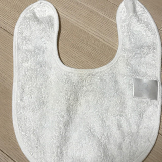 スタイ　蝶ネクタイの画像