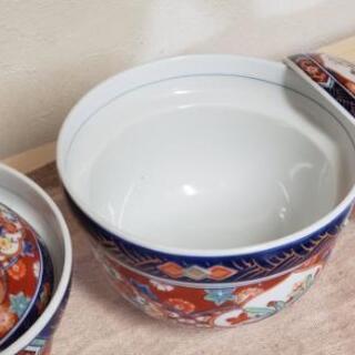蓋付き茶碗の画像