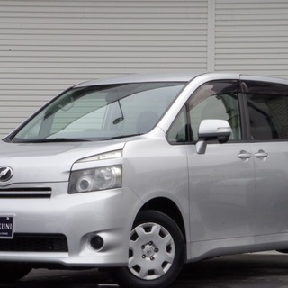 トヨタ ヴォクシー Ｘ　Ｌエディション シルバー　人気70系のヴ...