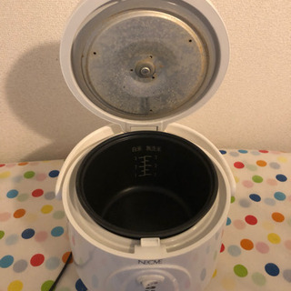 炊飯器の画像