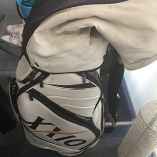 ゴルフバックいらないので処分します。