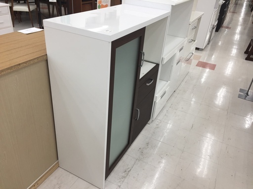 取りに来て頂ける方限定！協栄産業のキッチンカウンターのご紹介です！