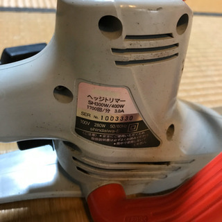 ヘッジトリマーの画像