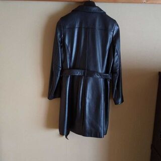 レザーコートの画像