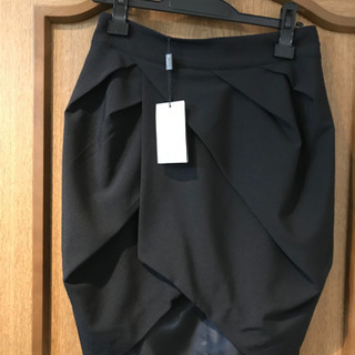 黒色　スカート　新品の画像