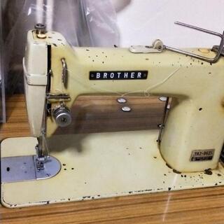 日本製　ブラザー　ミシン