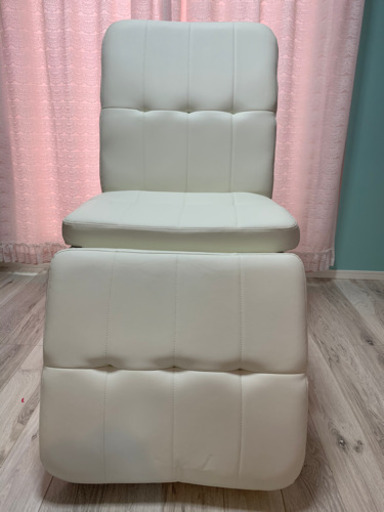 エステ　整体　マツエク　など　サロン向け施術ベッド・チェア