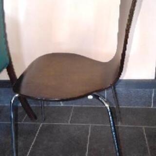 💺椅子💺2脚の画像