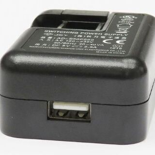 スイッチングＡＣアダプター（ＵＳＢ　ＡＣアダプター）　Ｔｙｐｅ－Ａメス　５Ｖ２．５Ａ：M-10507の画像