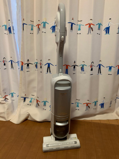 SHARP サイクロン掃除機　コードタイプ