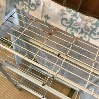 3月6日まで掲載　無料　ランドリー収納　スライド引き出し付きの画像