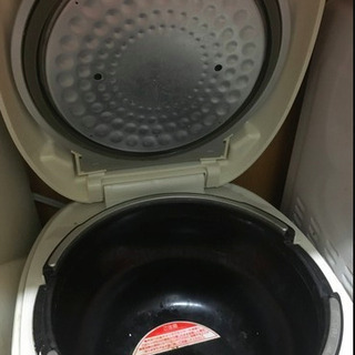TIGER　炊飯器　JKC-B　の画像