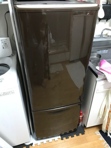 冷蔵庫　Panasonic NR-B174W