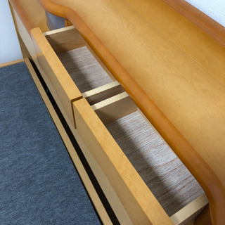 ダブル　ベッドフレームの画像