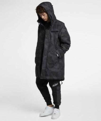 NIKE シンセティック フィル パーカー Ｌ