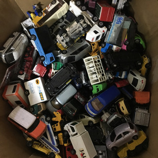 トミカ一台