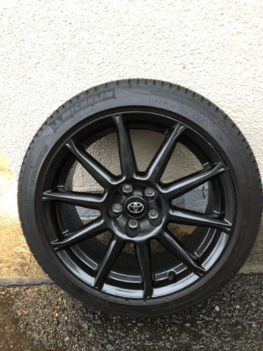 トヨタ純正86ホイール