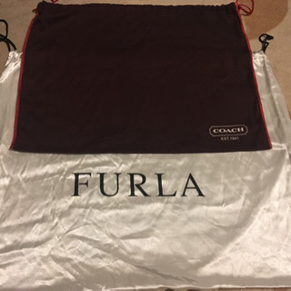 値下げ！ブランドバックを入れる袋（巾着型）FURLA. COACH