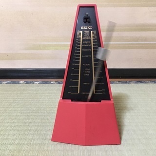 😃🍀　再値下げ　SEIKO 振り子　メトロノーム　箱付き