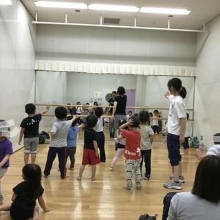 キッズダンス・楽しく簡単な英語も覚えられる（宮の沢ちえりあクラス）の画像
