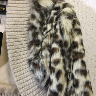 ラビットファーボレロ新品未使用の画像