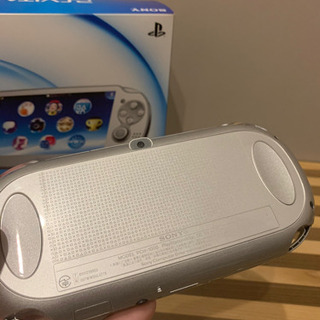 psvita  限定品 アイスシルバーの画像