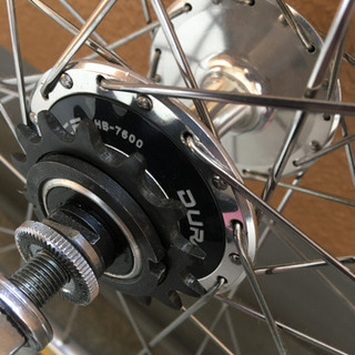 ピストホイール DURA-ACE HB-7600