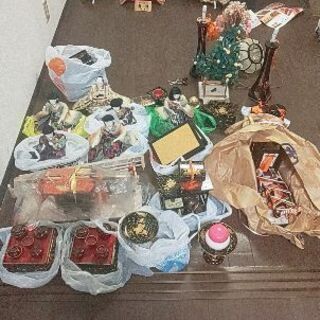 雛人形（7段雛）自宅引き取りにてお願いします