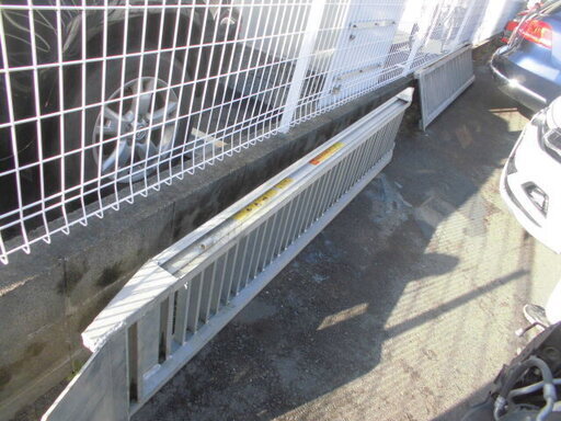 激安　さらに値下げしました　昭和アルミブリッジ　SBAG 2700×400 耐荷重1.5t 2本セット　特注品　中古良品　コンバイン