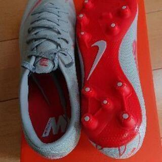 未使用NIKEサッカースパイク 26.5cmの画像