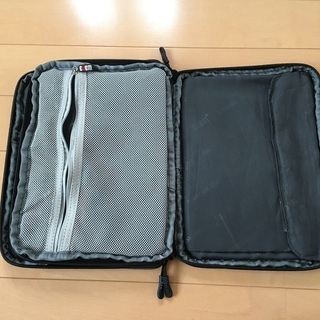 ケーブル 小物 収納ケース スマホ バッグインバッグ の画像
