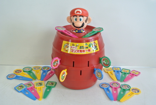 レトロ おしゃべりマリオ危機一発 1994年 マリオワールド TOMY トミー 単三電池3本対応 音声付き 黒ひげ危機一発 アニメ版の声優？