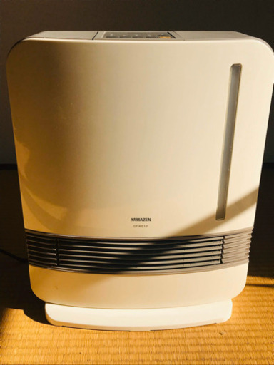 山善のセラミックファンヒーター