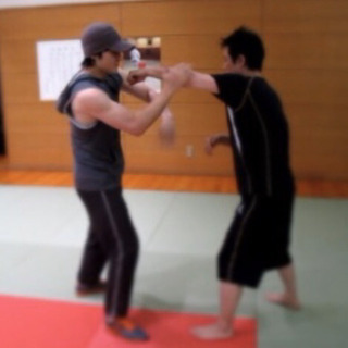 格闘技+本格護身格闘術&近接戦闘術の画像