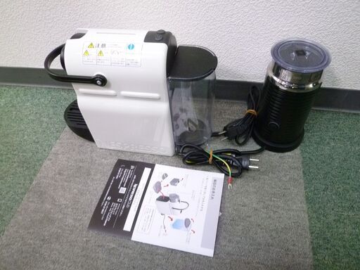 ネスレ ネスプレッソ コーヒーメーカー C40
