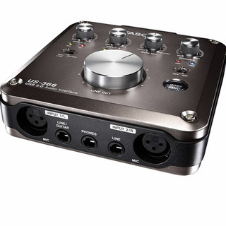 オーディオインターフェース[TASCAM]の画像